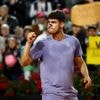 Alcaraz komt matige start te boven en bereikt vierde ronde Masters Rome