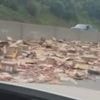 Watch: Hot dog spill clogs US highway