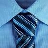 Stecker, Shirts und Statements: Braucht der Bundestag eine Kleiderordnung?