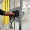 Tirs de mortier, incendie… Deux prisons des Bouches-du-Rhône visées en une nuit