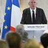 Avis obligatoire, subventions locales... Le gouvernement dévoile son plan pour renforcer le statut du préfet et en faire "le chef d'orchestre de l'action territoriale"