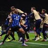 Uitblinker Dumfries met Inter naar CL-finale na nieuw spektakelstuk tegen Barça
