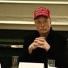 "Je dois être super concentré sur X et Tesla" : Elon Musk se met en retrait de la politique