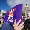 Parade und Proteste: „No Kings“: Landesweite Proteste gegen Trump