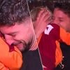 KIJK. Omdat hij afscheid neemt (van het voetbal)? Zeer emotionele Dries Mertens laat tijdens titelfeest tranen vrije loop