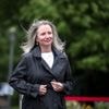 Ambteloos burger Fleur Agema vreest dat geld voor lager eigen risico ‘weggepikt wordt’ voor Navo-norm