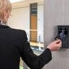 Höchstes Niveau seit Wiedervereinigung: Arbeitszeit pro Kopf erreicht Rekordhoch – Mehr Frauen berufstätig