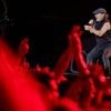 Masque à oxygène, aspirateur, tasse de thé… Dix anecdotes que vous ignorez sûrement sur AC/DC