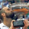 Andre Agassi wins his professional pickleball debut with partner Anna Leigh Waters