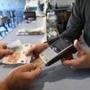 Retrait d’espèces en magasin : dispositif étendu à tous les détenteurs de cartes bancaires en 2026