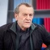 Bernd Cailloux’ Novelle „Auf Abruf“: Blumenkind und Zweifler