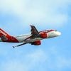 "Atemberaubend unprofessionell": Nackt und betrunken an Hotelbar? Easyjet stellt Piloten frei