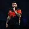 Dartskampioen Michael Smith heeft ernstige artrose en moet met injecties spelen