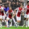 Voetbalpodcast | ‘Ajax heeft dringend behoefte aan leiderschap en sturing in de verdediging’