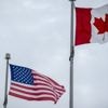 Les entreprises canadiennes tentent de "réduire l'impact des droits de douane" en délocalisant une partie de leur activité aux Etats-Unis