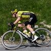 LIVE Giro d’Italia | Bart Lemmen gaat met ruime kopgroep slotfase in, pakt een vluchter de zege?