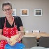 Dankzij Lilian maken duizenden hobbybakkers uit heel Nederland taarten voor de voedselbank: ‘Gaat ontzettend hard’