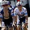 KIJK. Lossen, weer aansluiten en blijven knokken: de bewogen dag van een jojoënde Remco Evenepoel