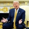 Al goud wat de klok slaat: hoe Donald Trump van zijn kantoor in het Witte Huis steeds meer een blinkend paleis maakt
