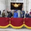 (Fast) komplett vereint: Britische Royals zeigen sich auf dem Palast-Balkon