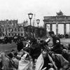 „Ebenso gut könnten wir Schlamm verspeisen“: Der Berliner Alltag im Frühjahr 1945 zwischen Untergang und Neubeginn
