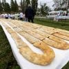 Ce village croate entre dans le livre des records grâce à une chaîne de strudels de 3 km