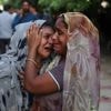 Live vliegramp India | Dodental stijgt naar 290, zo'n 50 mensen buiten vliegtuig omgekomen
