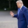 Donald Trump a été diagnostiqué d'une insuffisance veineuse, une affection de "bénigne et courante", selon la Maison Blanche