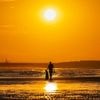 Twee Belgische kinderen gered aan Noord-Franse kust: derde kind dat in zee werd gesleurd nog vermist