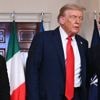 Entre compliments et démonstration de force, comment Volodymyr Zelensky et les dirigeants européens tentent d'adapter leur diplomatie au style de Donald Trump