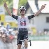 Orde op zaken gezet: topfavoriet João Almeida wint in Zwitserland na solo van 49 kilometer