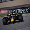 Klagende Max Verstappen ziet gat naar oppermachtige Oscar Piastri alleen maar verder groeien in laatste training