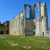 Joyau de la Vendée, cette cathédrale dressée au pied des marais est un incontournable à visiter