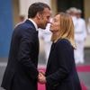 Diplomatie: Zeichen der Annäherung: Meloni empfängt Macron in Rom
