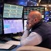 Drohung nur Verhandlungstaktik?: Wall Street steckt Trumps Zollschock gut weg
