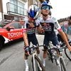 Topfavoriet Roglic verliest veel tijd in vijftiende etappe Giro d'Italia