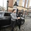 Relletje over parkeerkaart voor gehandicapten die chauffeur van Bouchez (MR) gebruikt: “Ik wist niet eens dat die kaart er lag!”