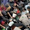 REPORTAGE. "Je passe ma vie à courir pour trouver à manger pour mes enfants" : à Gaza, faute d'aide humanitaire, les distributions alimentaires sont devenues indispensables