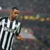 Isak haalt uit naar Newcastle in transfersoap: “Als beloften gebroken worden, kan de relatie niet verder gaan”