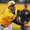 Adam Frazier scores on wild pitch in the bottom of the 10th to lift the Pirates past the Brewers 6-5