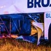 BMW doorboort touringcar bij bizarre crash: ‘Je rijdt door ijzer, hoe hard moet je wel niet rijden?’