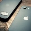 heise+ | Apple iPhone 16e und Google Pixel 9a im Vergleichtest