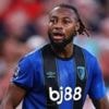 Opening game of Premier League halted after Semenyo reports racist abuse