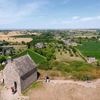 Mammouths, rhinocéros… Ce curieux mont en Bretagne garde le souvenir des temps préhistoriques