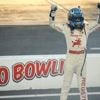 VIDÉO. Un pilote de NASCAR se fracture la clavicule en célébrant sa victoire
