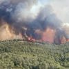 "C'est énorme" : dans l'Aude, les habitants tétanisés par l'incendie entre Narbonne et Carcassonne