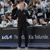 Timberwolves beat Curry-less Warriors 117-93 in Game 2 to even series