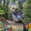 21 doden nadat bus met boeddhistische pelgrims in ravijn stort in Sri Lanka