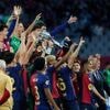 Trophäe für Ter Stegens Team: Barça-Party geht weiter - trotz Pleite beim Heim-Finale