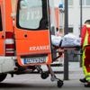 Duitse ex-ambulancier staat terecht nadat ze collega’s vergiftigde:  “Nieuwsgierig naar effect van medicatie”